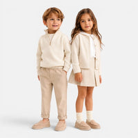 Mocassin enfant bateau beige – vue de trois-quarts