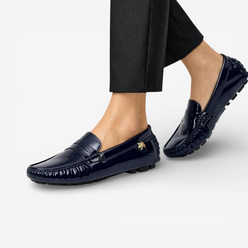 Mocassin femme cuir verni bleu marine – vue de dessus