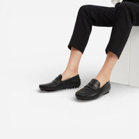Mocassin femme cuir noir – vue de trois-quarts