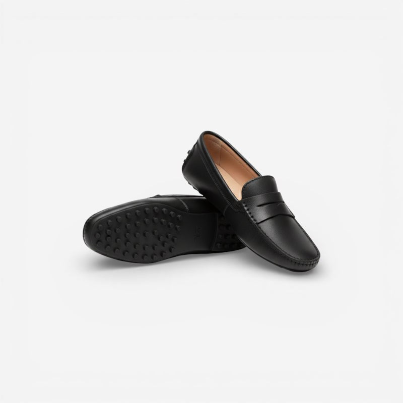 Mocassin femme cuir noir – vue de la semelle