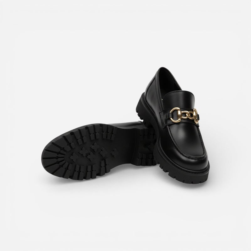 Mocassin femme plateforme noir – vue de trois-quarts