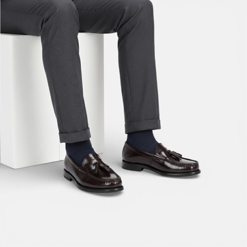 Mocassin homme à gland marron foncé – détail de la finition