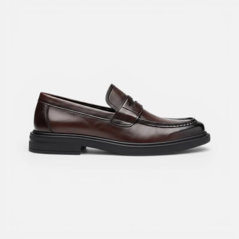 Mocassin homme à talon marron foncé – vue de profil
