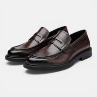 Mocassin homme à talon marron foncé – détail de la finition