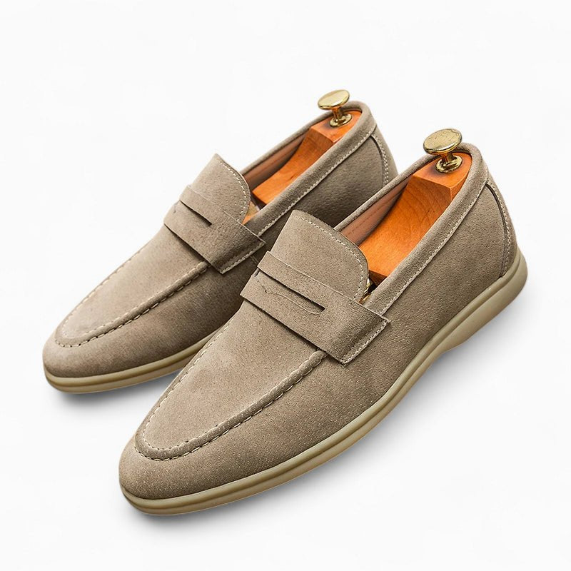Mocassin homme daim beige – détail de la finition