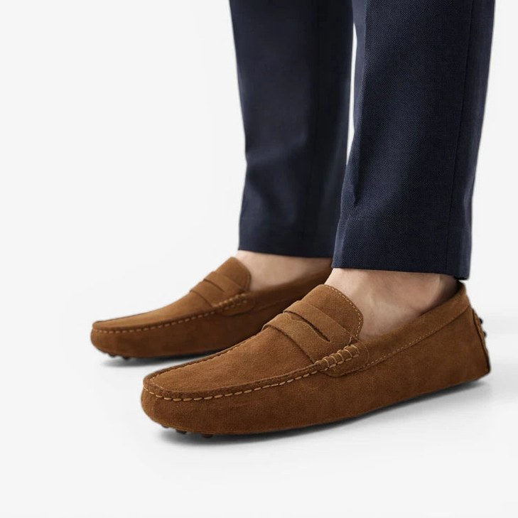 Mocassin homme daim marron – détail de la finition