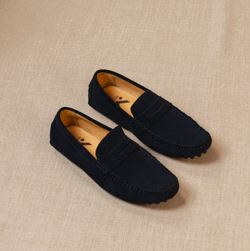 coloris Bleu foncé