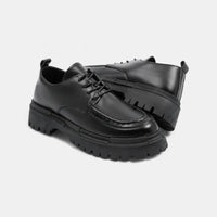 Mocassin homme compensé noir – détail de la finition